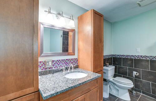 Home with Private Dock Near Colgate University - Photo 15