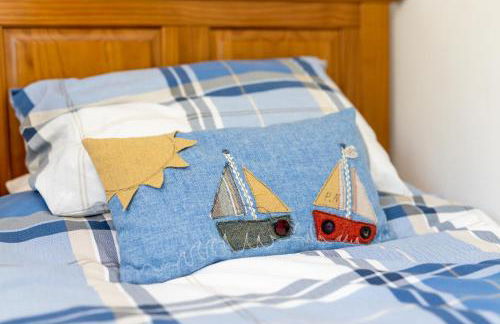 Plas Newydd with Swimming Pool, Fire Pit, and Log Fires - Photo 52