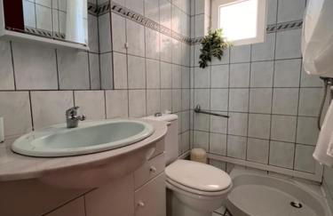 Private Oceanfront Cottage with 180 degree Sea View, 100 m Terrace - Foto 22