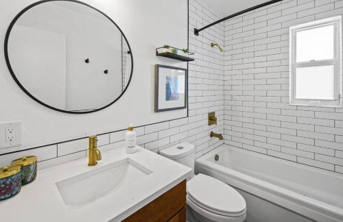 Sunny Vista by Rove Travel - Heated Pool & Firepit - Foto 25