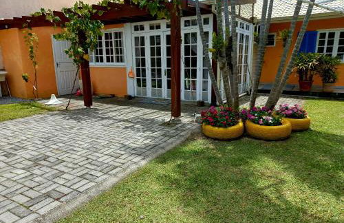 Casa a 50m praia da Pinheira configuravel de 1 ate 8 pessoas - Foto 25