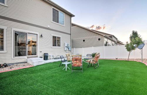 6 Mi to DIA Spacious Home with Backyard in Denver! - Foto 31