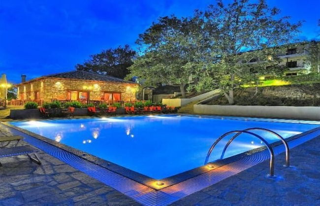 Hotel pool bar Tsigoura - Foto 16