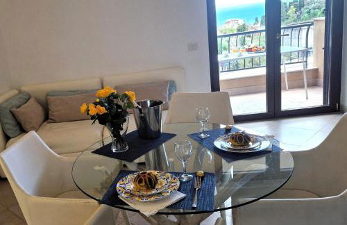 Mediterranean Apartment Pool & Parking - Foto 6