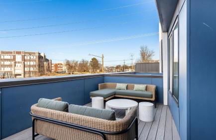 36 Guests on Music Row Bachelorette Suites Glam Room 5 Minutes to Downtown - Foto 71