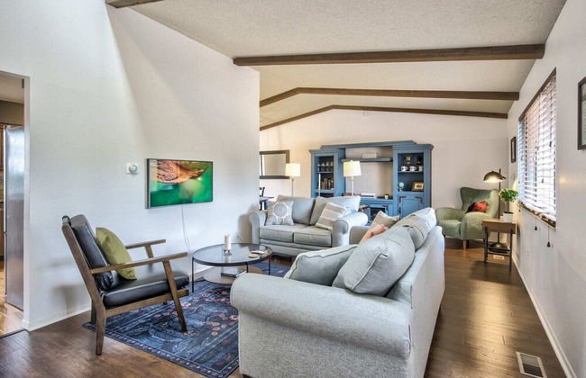 3brcentral Neighborhoodparks&hiking! - Photo 17