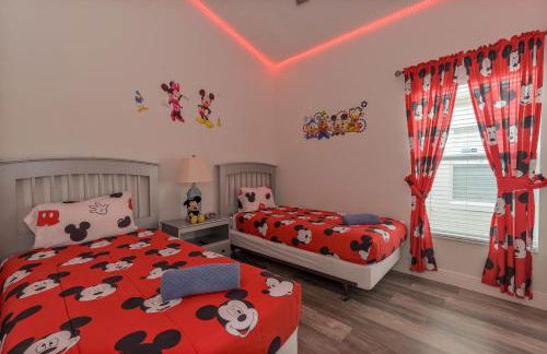 Single-Level Home w Heated Pool & 9MI to Disney - Photo 5