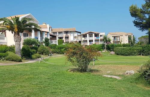 Appartement à Cap Estérel Agay- Village Pierre et Vacances Quartier Belvédère Piscines et parking inclus - Foto 57