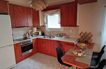 Lucy's next to sea apartment - Photo 6