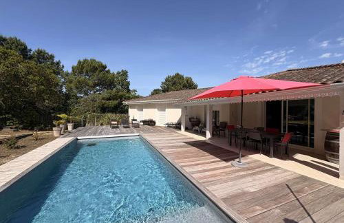 Villa spacieuse avec piscine chauffée, jardin et terrasse à Petit-Piquey - FR-1-736-9 - Foto 14