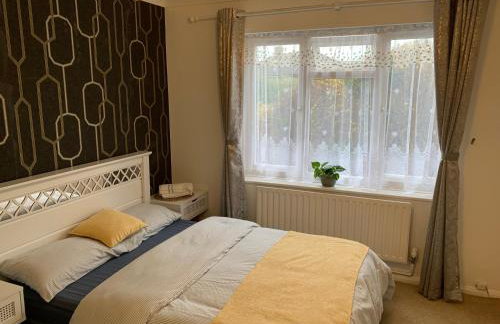 Luxury Two Bed Deluxe Maisonette - Photo 28
