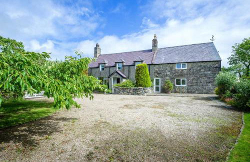 Plas Newydd with Swimming Pool, Fire Pit, and Log Fires - Photo 16