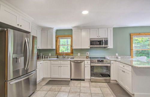 Waterfront Lakes Region Home on Private Cove! - Photo 7