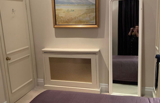 Charming and Full Of Character Apartment - Foto 9