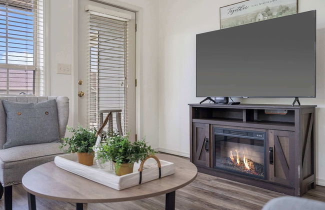 Retreat at Par Lane - Family Friendly Condo - Photo 13