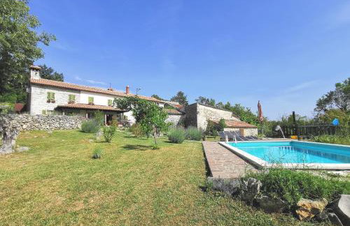 Villa Mavrici, Nature Paradise with pool - Foto 53