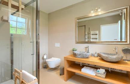 Beautiful Villa Village with tennis court in Tinj - Photo 37