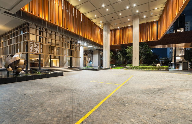 Harmony Luxury Suites At Lucentia BBCC - Foto 2