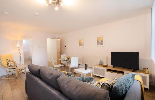2BR, smart TV, self check-in, coffee machine - Foto 15