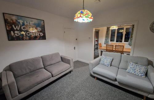 Entire 3 bedroom house 5 minutes from the beach - Foto 4