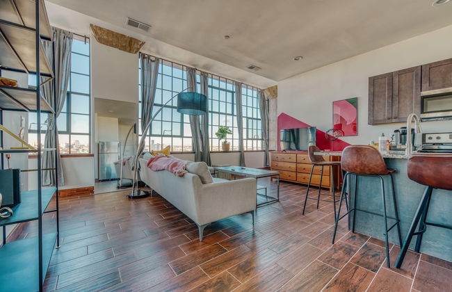 Sosuite 2BR Penthouse w Balcony W D Gym - Foto 1