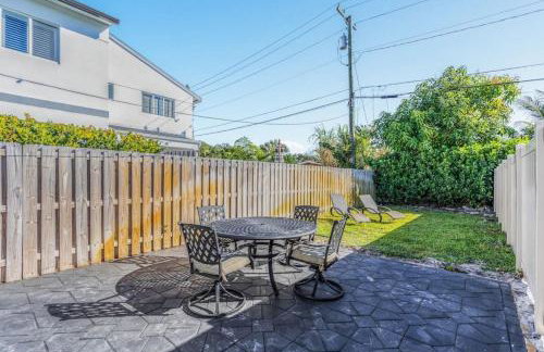 Lauderdale Modern 1 Bedroom 1 Bathroom with Private Backyard - Foto 65