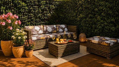 Le jardinet d'Emma - Jacuzzi privé, Jardin au calme entre Arles, Camargue et Alpilles avec parking gratuit - Foto 2