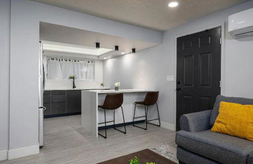 Secluded Gem w-Movie Theater Near Soccer Stadium - Foto 10