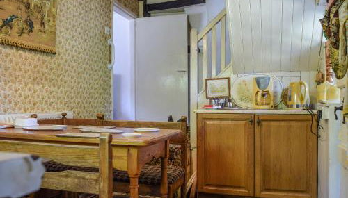 Tudor Cottage - Photo 5