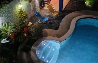 Appartement avec piscine et jacuzzi à 50mètres de la plage et 5min de l'allée des Pins - Photo 5