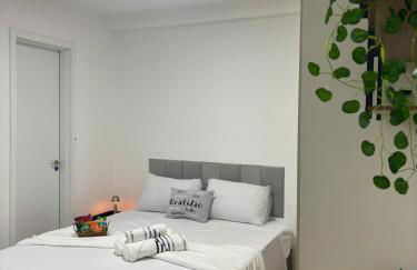 Studio Home Office Completo Cama Queen e Ar Condicionado Vista Panorâmica - Foto 51