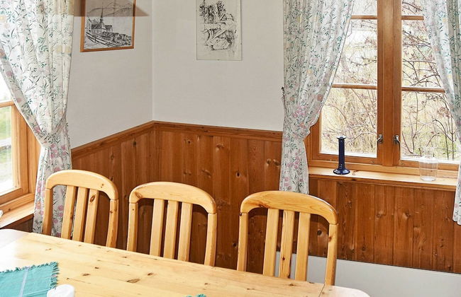 6 Person Holiday Home in Norddal - Foto 9