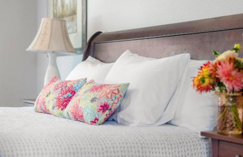 Peak View Corvallis - Spacious Outdoor Dining w/Fire Table - Close to Downtown & OSU - Foto 2