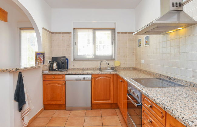 Luxurious Villa With Swimming Pool at Benissa Valencia - Photo 7