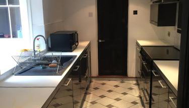 Brixton 5 bedroom Wonder - Foto 1