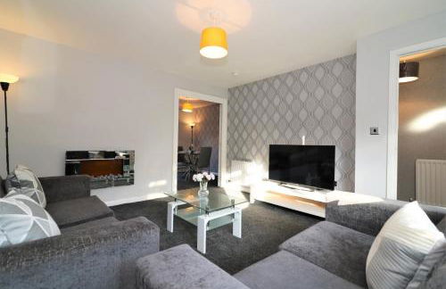 Signature - Chapelhall House - Photo 94