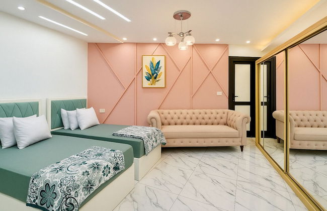 Escape the Ordinary at Porto Said Resort Chalets - Foto 4