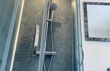 Homely Detached 3 bedroom house near Sheffield - Foto 5