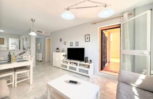 Apartamento, piscina, parking, sol y cerca de la playa VFT MA 75455 - Photo 40