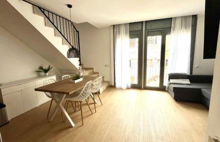 Dúplex 2 hab con terraza by Prestigi - Photo 13