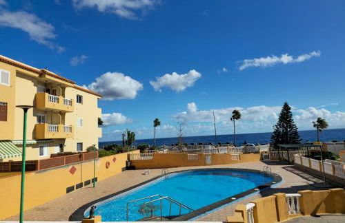 Paradise Caletillas BeachFront Duplex with Pool & Parking - Foto 4