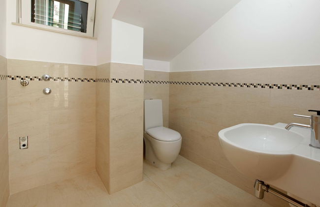 Beachfront villa Senses for 12 in Milna - Foto 51