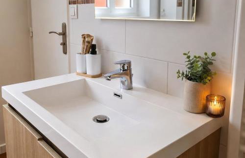 Maison charmante avec jardin à 7 min de Giverny, Sauna, Wifi, parking gratuit dans la rue, calme - Foto 14