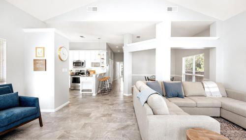 Sunsail Cottage Pool heat & Golf Cart Deals - Foto 3