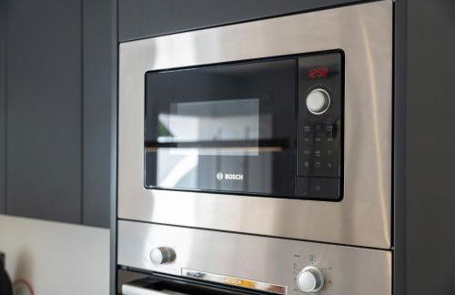 Designer loft with pool, with gigantic terrace and private parking & in the city centre - Foto 26