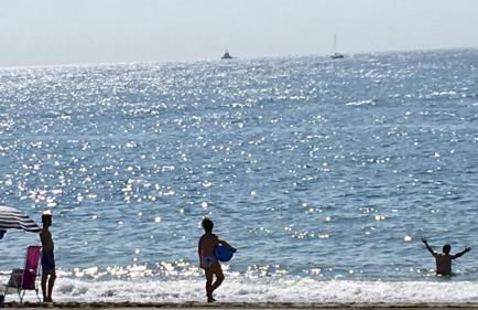 MI CAPRICHO BEACHFRONT- P301 Apartment with sea view - Photo 46