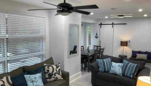 Cozy Coastal Retreat N Lake Ontario Sleeps 8 - Foto 2