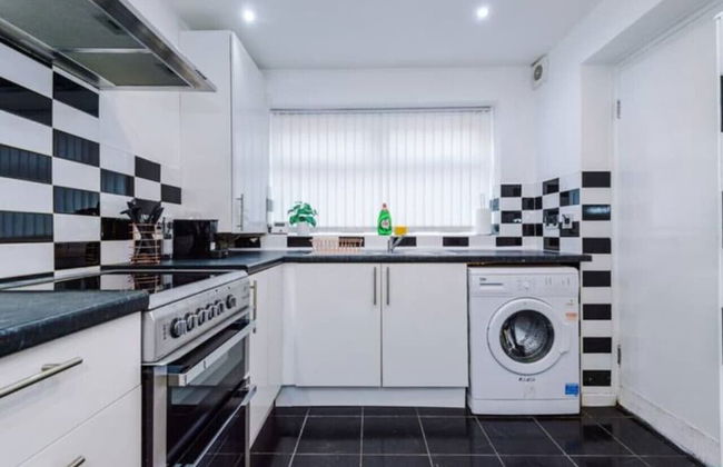 Spacious 4-Bed House Manchester - Foto 22