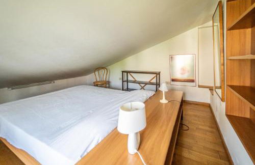 GuestHost - Visogliano Roomy Apt w Terrace near the Station - Foto 14