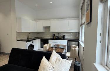 Modern Studio Flat with Balcony in Heart of London - Foto 17